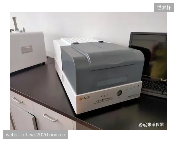 精准的ASTM透湿率实验室检测,是品牌规避功能性虚假宣传法律风险的基石 精准的ASTM透湿率实验室检测,是品牌规避功能性虚假宣传法律风险的基石